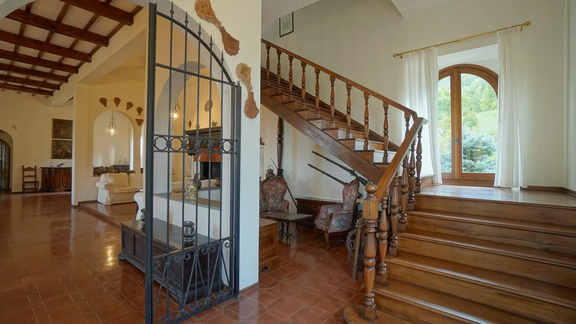 Вилла Tenuta D'Elci - Relax E Piscina Nel Bosco Casteldelci